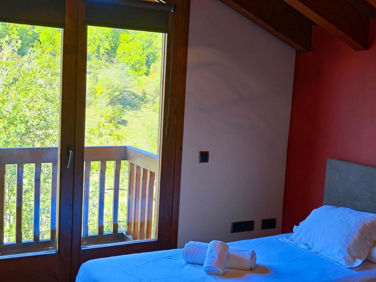 Els Tres Sols Villa Camprodon Eksteriør billede
