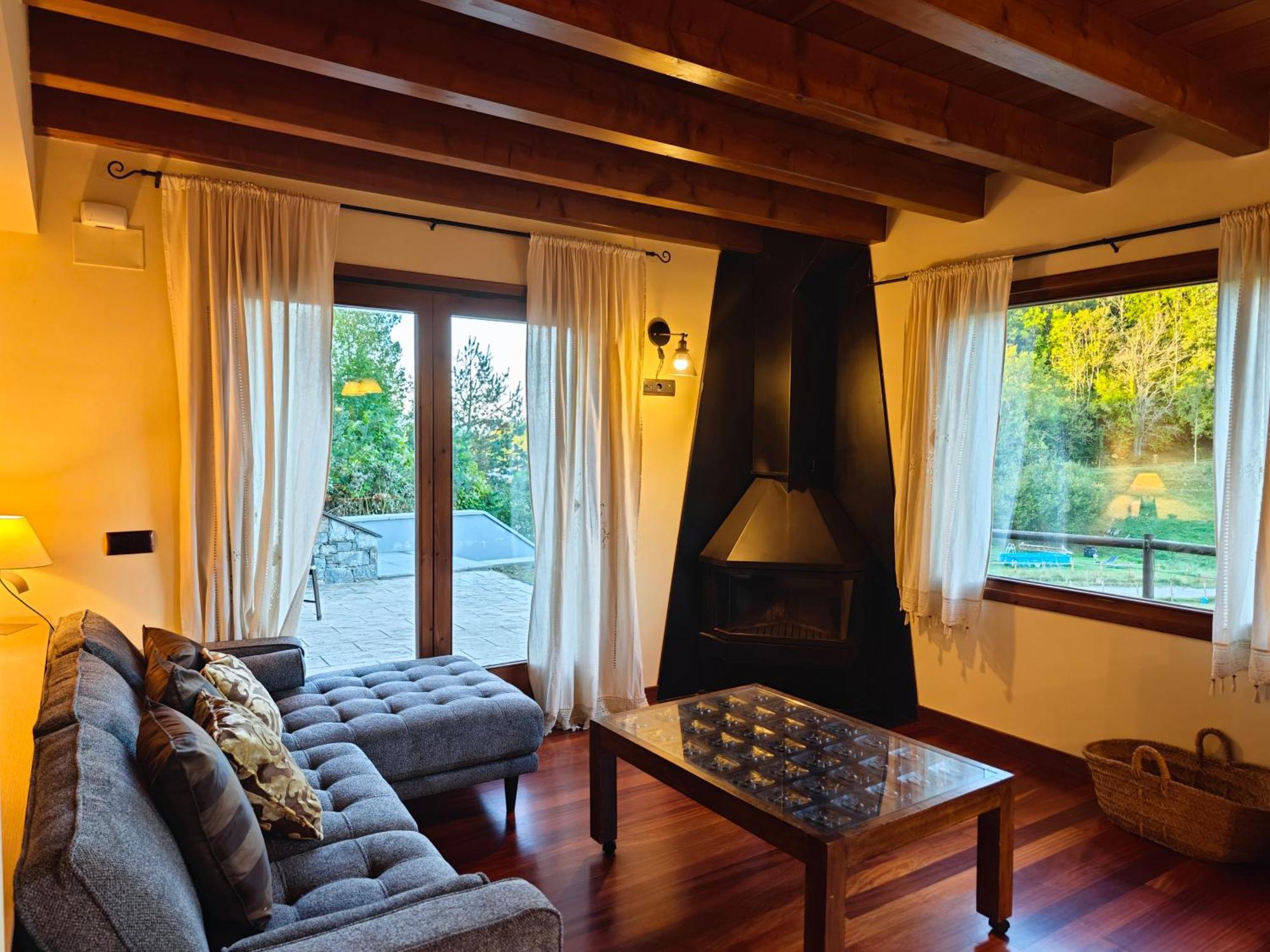 Els Tres Sols Villa Camprodon Eksteriør billede