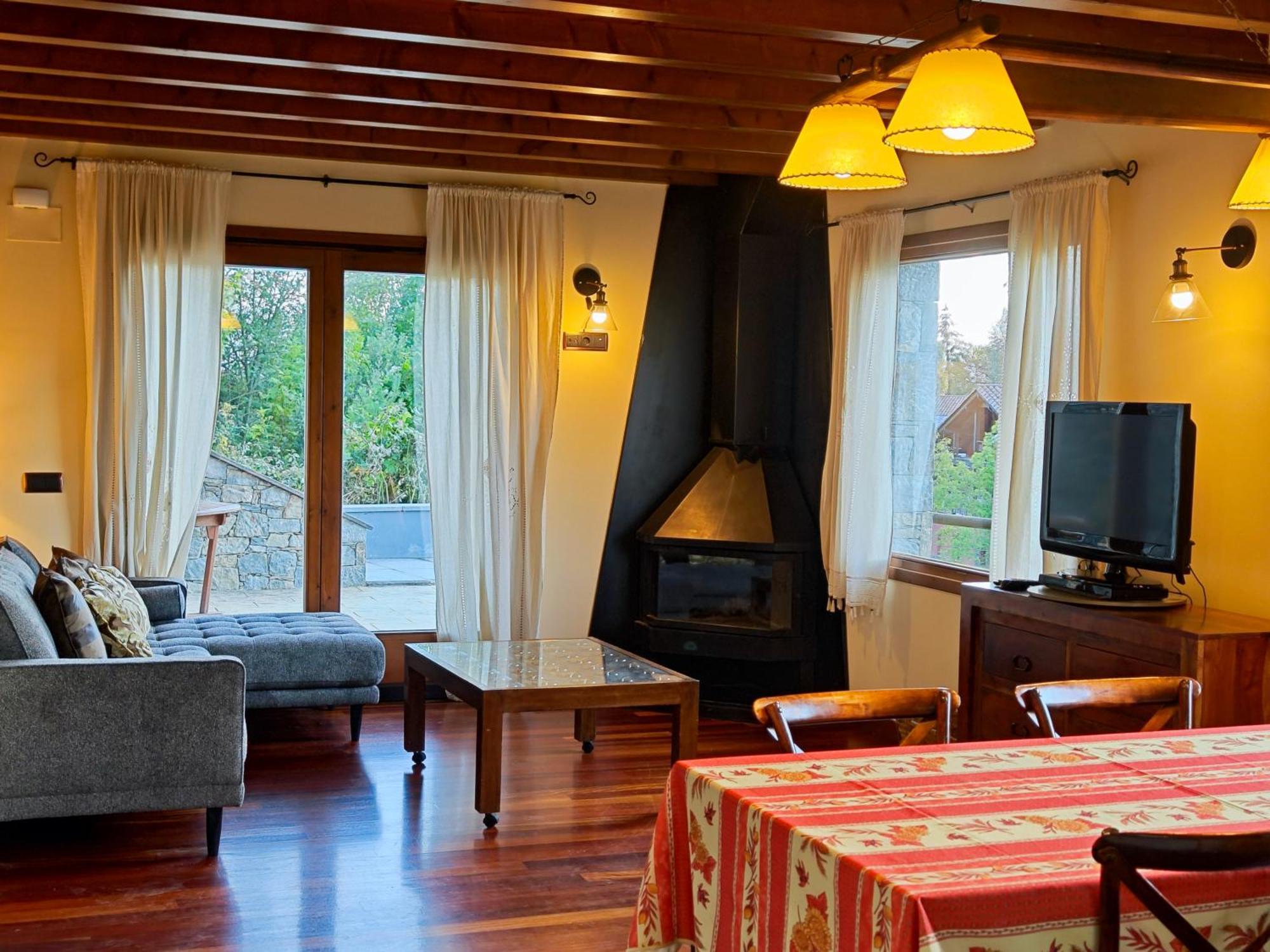 Els Tres Sols Villa Camprodon Eksteriør billede